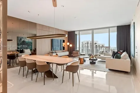 300 Biscayne Boulevard Way Miami FL 33131