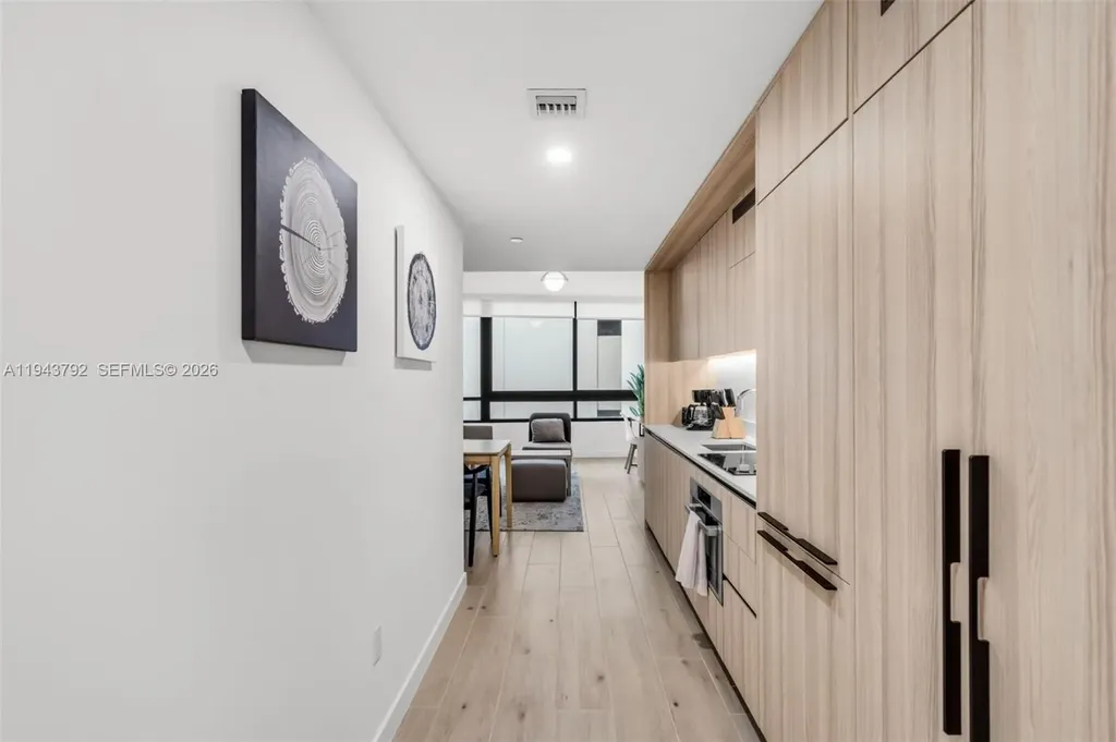 225 N Miami Avenue Miami FL 33128