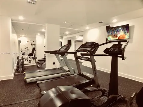 6450 Collins Avenue Miami Beach FL 33141