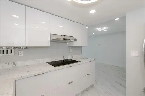 3180 S Ocean Drive Hallandale Beach FL 33009