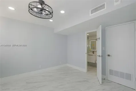 3180 S Ocean Drive Hallandale Beach FL 33009
