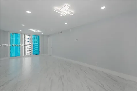 3180 S Ocean Drive Hallandale Beach FL 33009