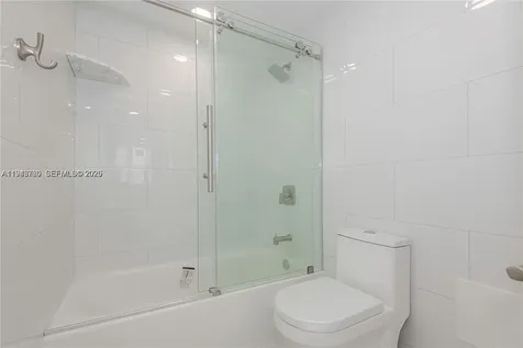 3180 S Ocean Drive Hallandale Beach FL 33009