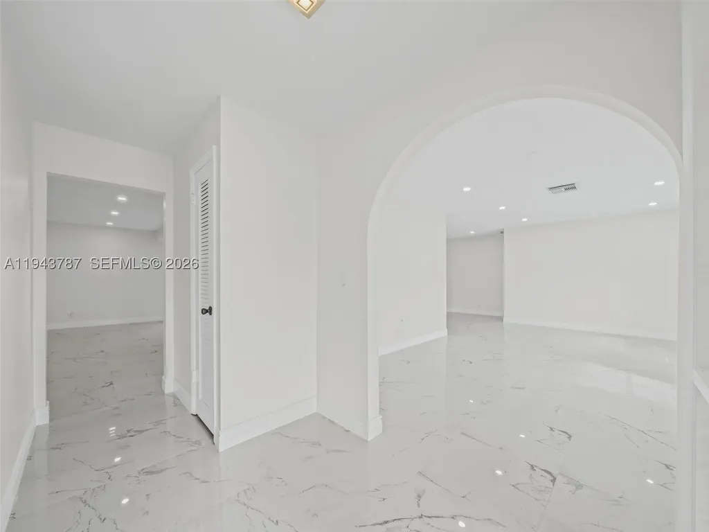 10251 NW 39th Court Coral Springs FL 33065