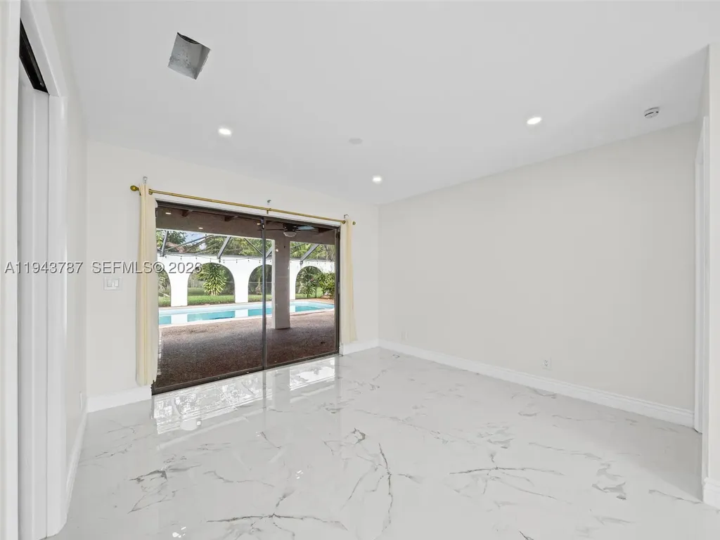 10251 NW 39th Court Coral Springs FL 33065