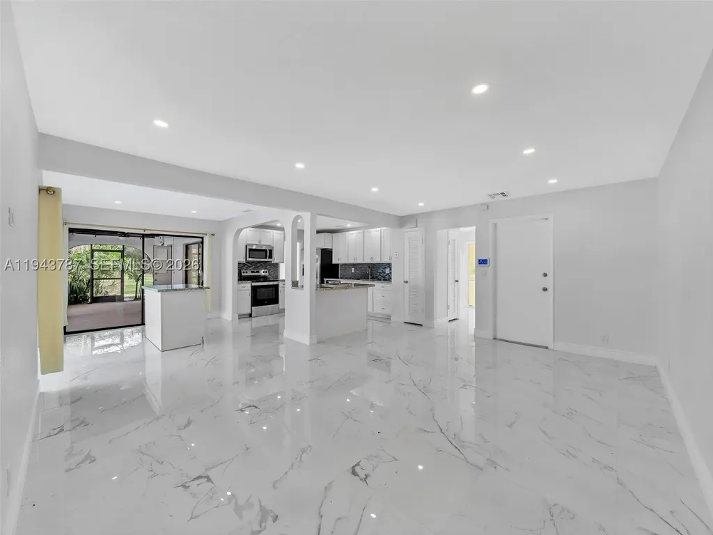10251 NW 39th Court Coral Springs FL 33065