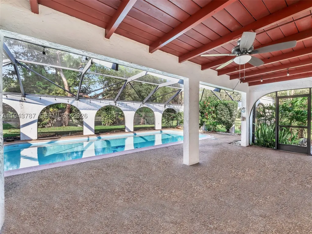 10251 NW 39th Court Coral Springs FL 33065