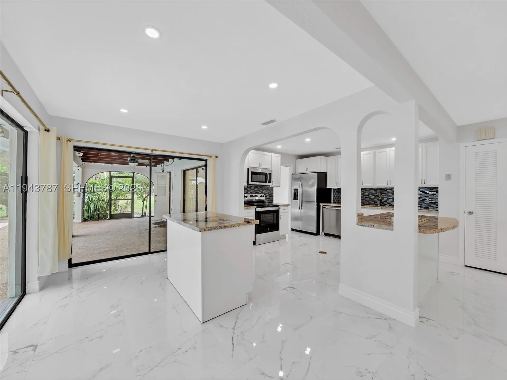 10251 NW 39th Court Coral Springs FL 33065