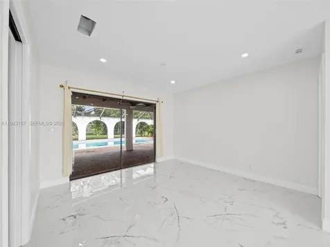 10251 NW 39th Court Coral Springs FL 33065