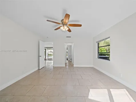 10251 NW 39th Court Coral Springs FL 33065