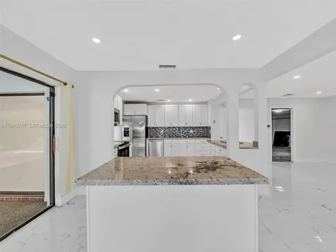 10251 NW 39th Court Coral Springs FL 33065