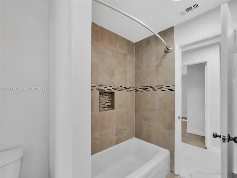10251 NW 39th Court Coral Springs FL 33065