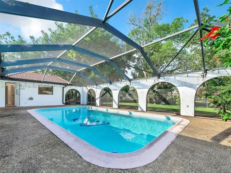 10251 NW 39th Court Coral Springs FL 33065