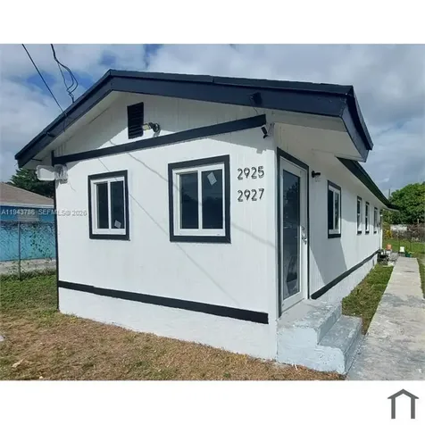 2927 NW 60th Street Miami FL 33142