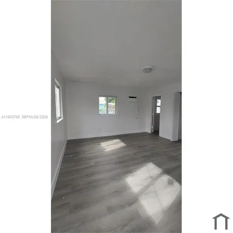2927 NW 60th Street Miami FL 33142
