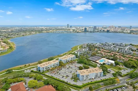 1820 N Congress Avenue West Palm Beach FL 33401