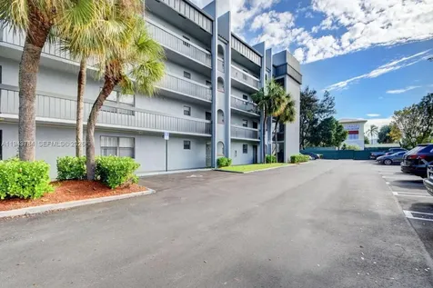 1820 N Congress Avenue West Palm Beach FL 33401