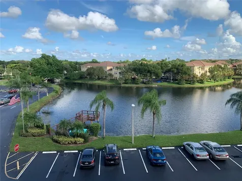 250 Jacaranda Drive Plantation FL 33324