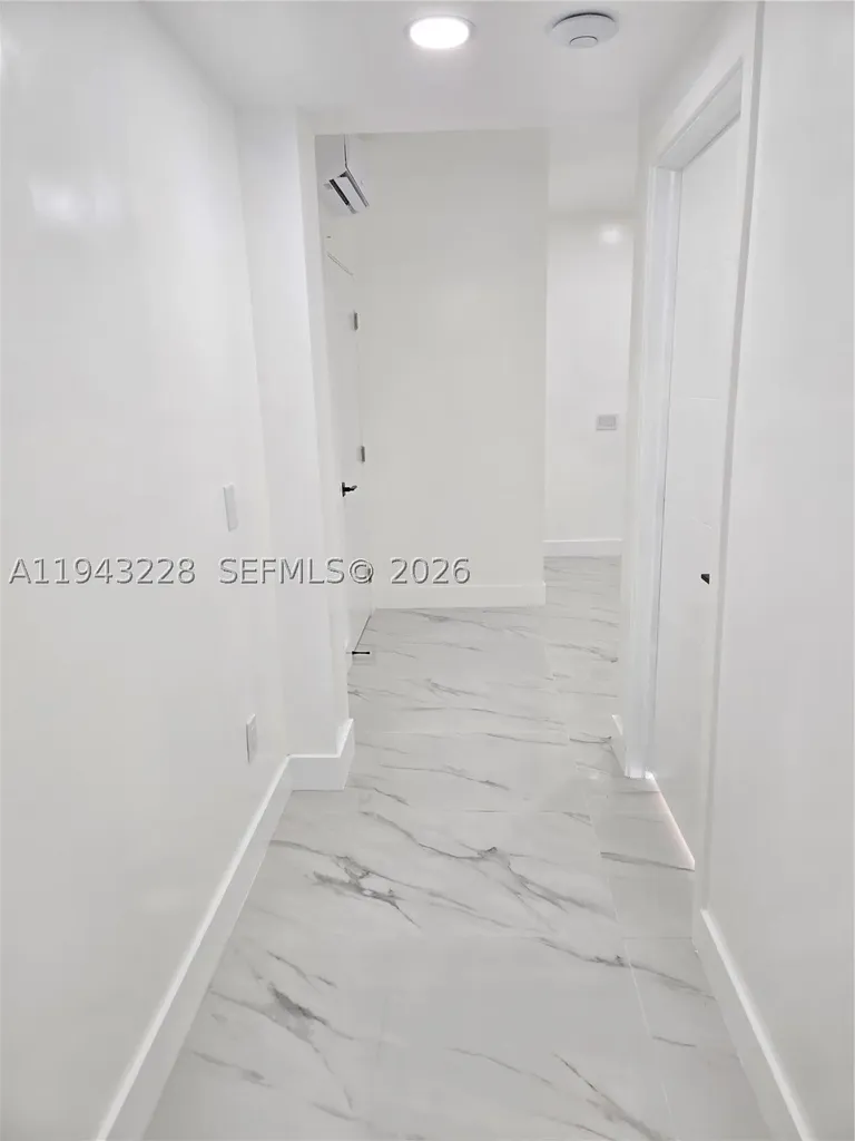 987 NE 145 North Miami FL 33161