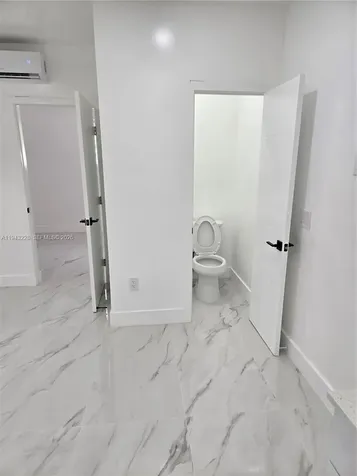 987 NE 145 Miami FL 33161