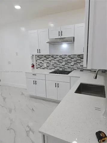 987 NE 145 Miami FL 33161