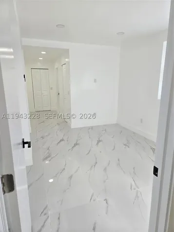 987 NE 145 North Miami FL 33161