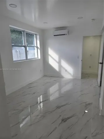 987 NE 145 Miami FL 33161