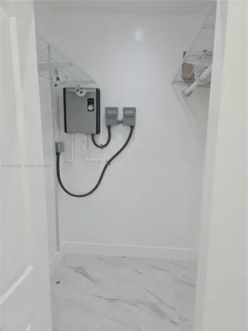 987 NE 145 Miami FL 33161
