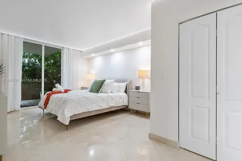 17555 Atlantic Boulevard Sunny Isles Beach FL 33160
