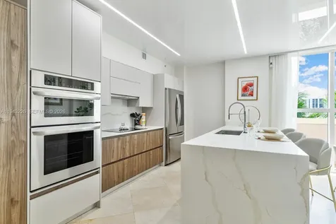 17555 Atlantic Boulevard Sunny Isles Beach FL 33160