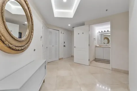 17555 Atlantic Boulevard Sunny Isles Beach FL 33160