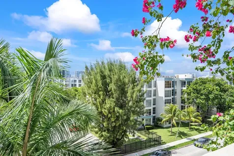 17555 Atlantic Boulevard Sunny Isles Beach FL 33160