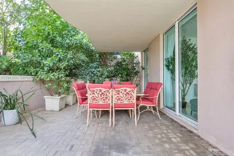 17555 Atlantic Boulevard Sunny Isles Beach FL 33160