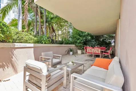 17555 Atlantic Boulevard Sunny Isles Beach FL 33160