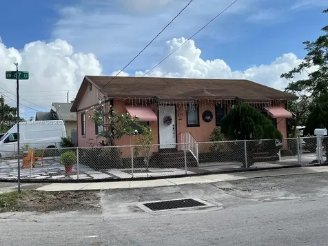 277 NW 47th Court Miami FL 33126