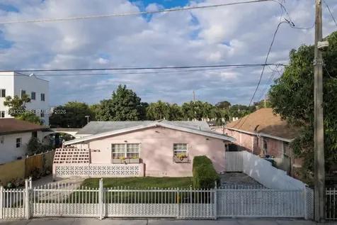 3240 NW 3rd Avenue Miami FL 33127