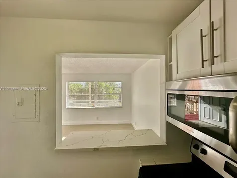 241 SE 9th Avenue Pompano Beach FL 33060