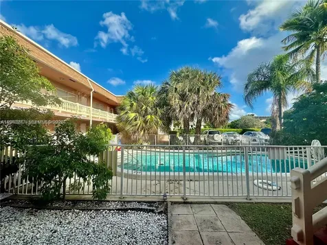 241 SE 9th Avenue Pompano Beach FL 33060