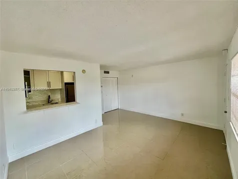 241 SE 9th Avenue Pompano Beach FL 33060