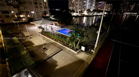 2750 NE 183rd Street Aventura FL 33160