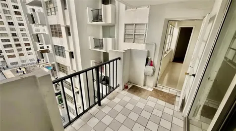 2750 NE 183rd Street Aventura FL 33160