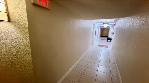 2750 NE 183rd Street Aventura FL 33160