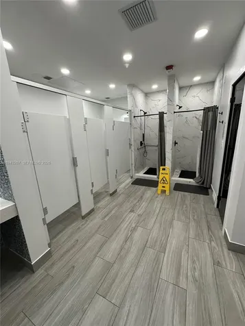 17021 N Bay Road Sunny Isles Beach FL 33160