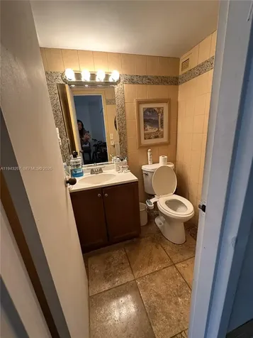 17021 N Bay Road Sunny Isles Beach FL 33160
