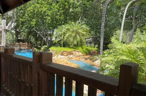 2000 Towerside Terrace Miami FL 33138