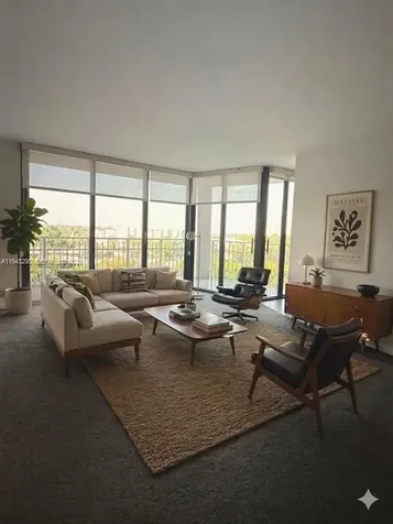 2000 Towerside Terrace Miami FL 33138