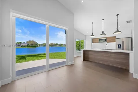 16440 Ruby Lake Weston FL 33331
