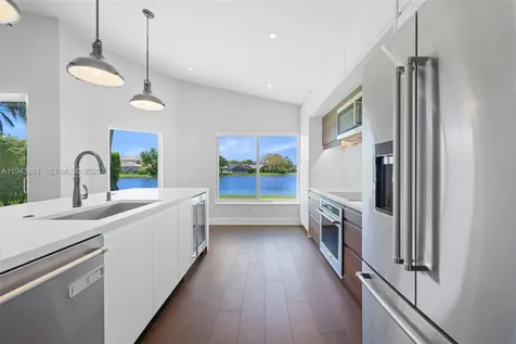 16440 Ruby Lake Weston FL 33331