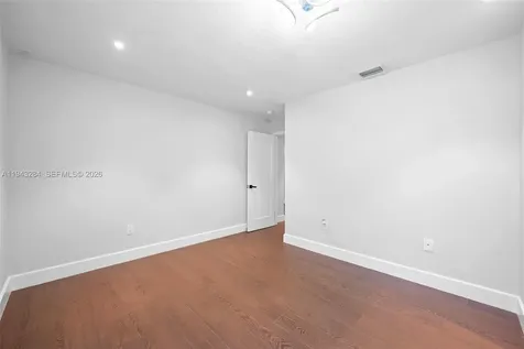 16440 Ruby Lake Weston FL 33331