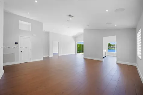 16440 Ruby Lake Weston FL 33331